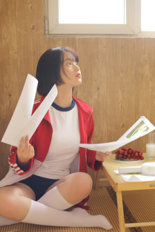 九个装修工人把我放在茶几上文字